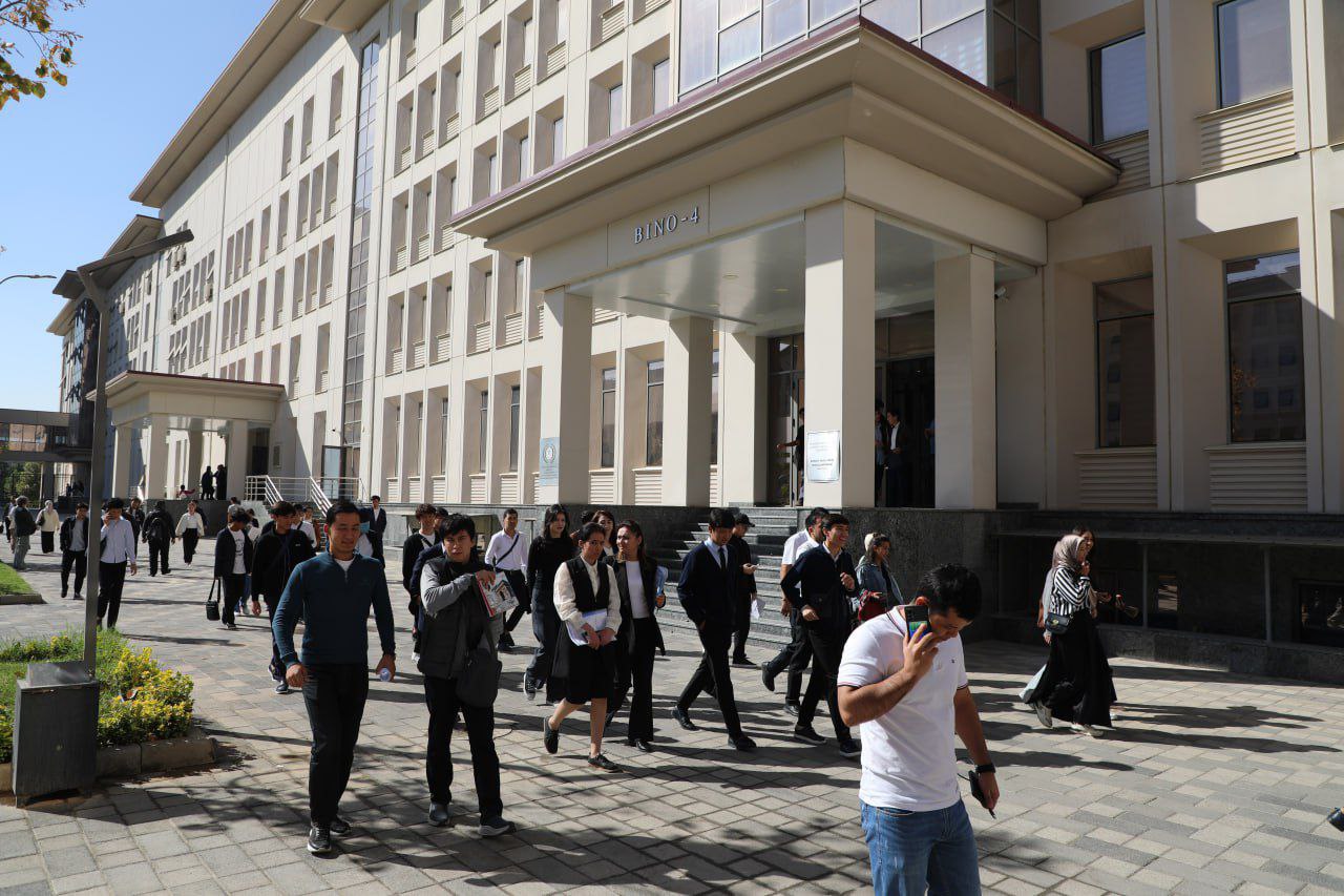 Toshkent arxitektura-qurilish universitetida Fuqaro va mehnat muhofazasi bo‘limi hamda Yunusobod tuman Favqulodda vaziyatlar bo‘limi xodimlari hamkorligida maxsus-taktik o‘quv mashg‘uloti o‘tkazildi
